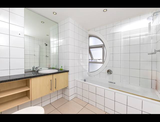 2 BEDROOM APARTMENT FOR SALE IN CLAREMONT UPPER